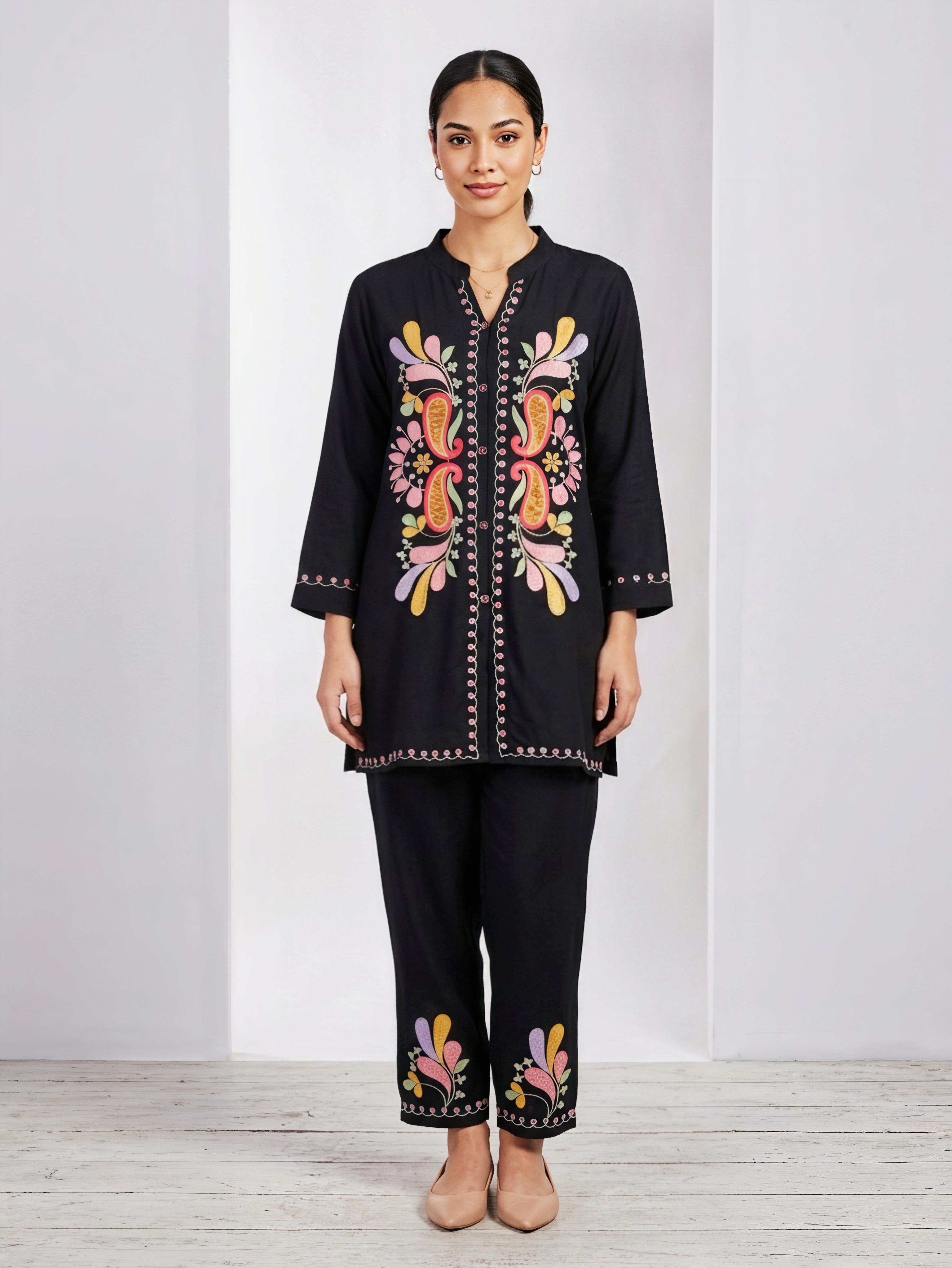 Women's Black 100% Organic Linen Co-ord Set with Kashmiri Print